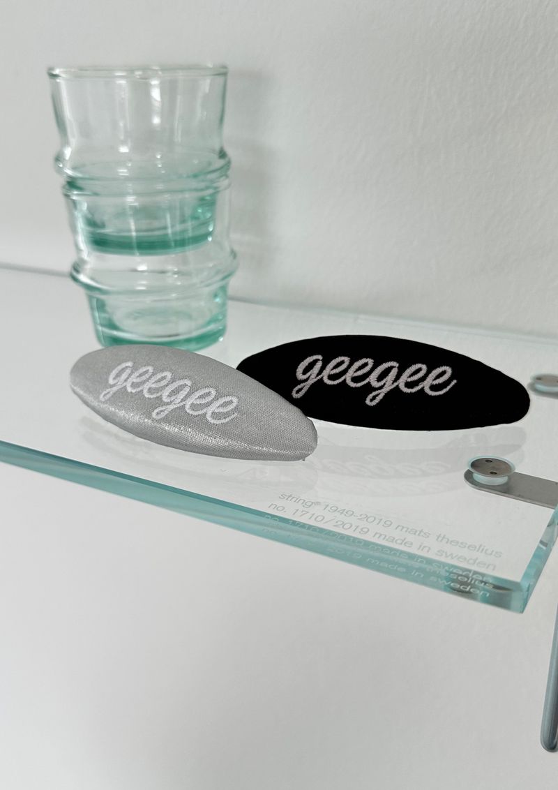 oval satin hair pin - black