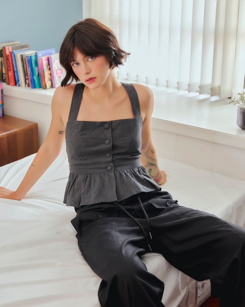 EVIE hailey CROSS-BACK TOP DARK GREY