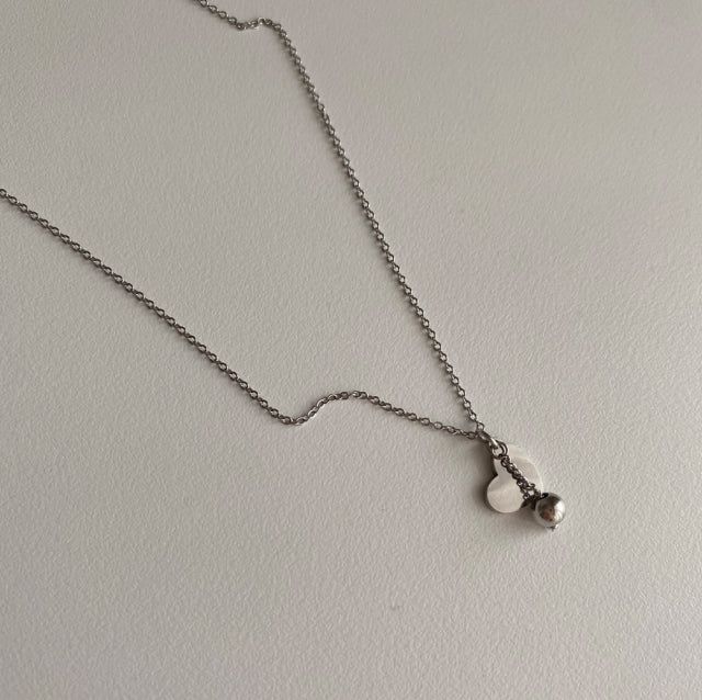 yu Heart ball, unique y necklace