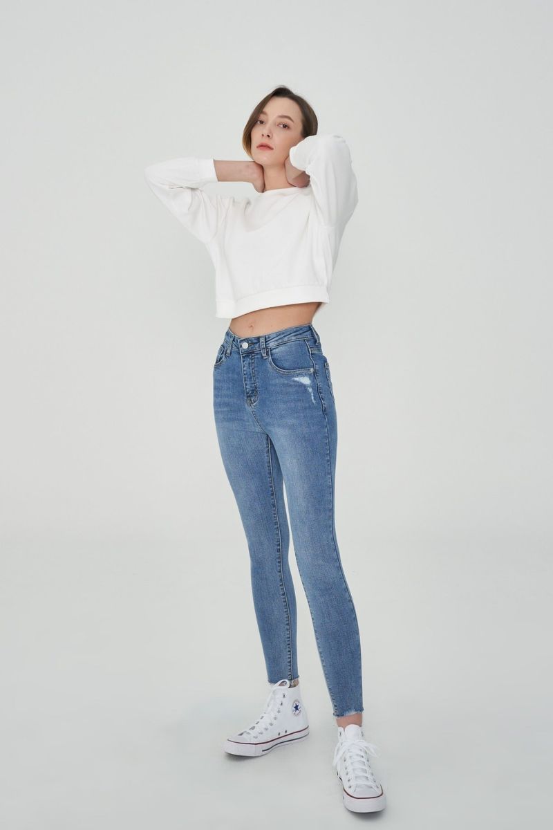ur.fit（オールフィット）の「HIGH WAIST LIGHT BLUE SKINNY JEAN [6808]（Pants）」