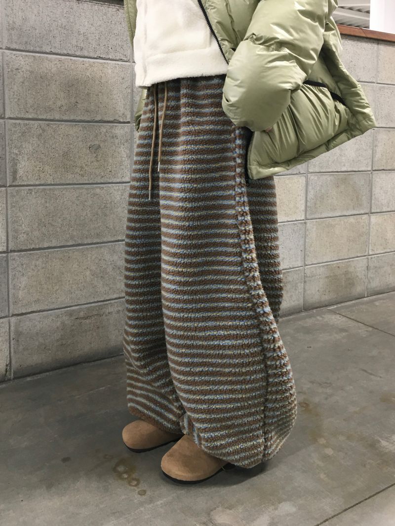 Momongdeu Pogle Stripe Pants (2c)