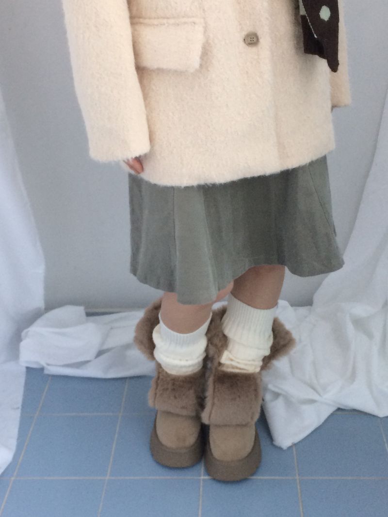 Hairy cream jacket