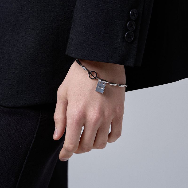 SQUARE CROSS CHAIN BRACELET