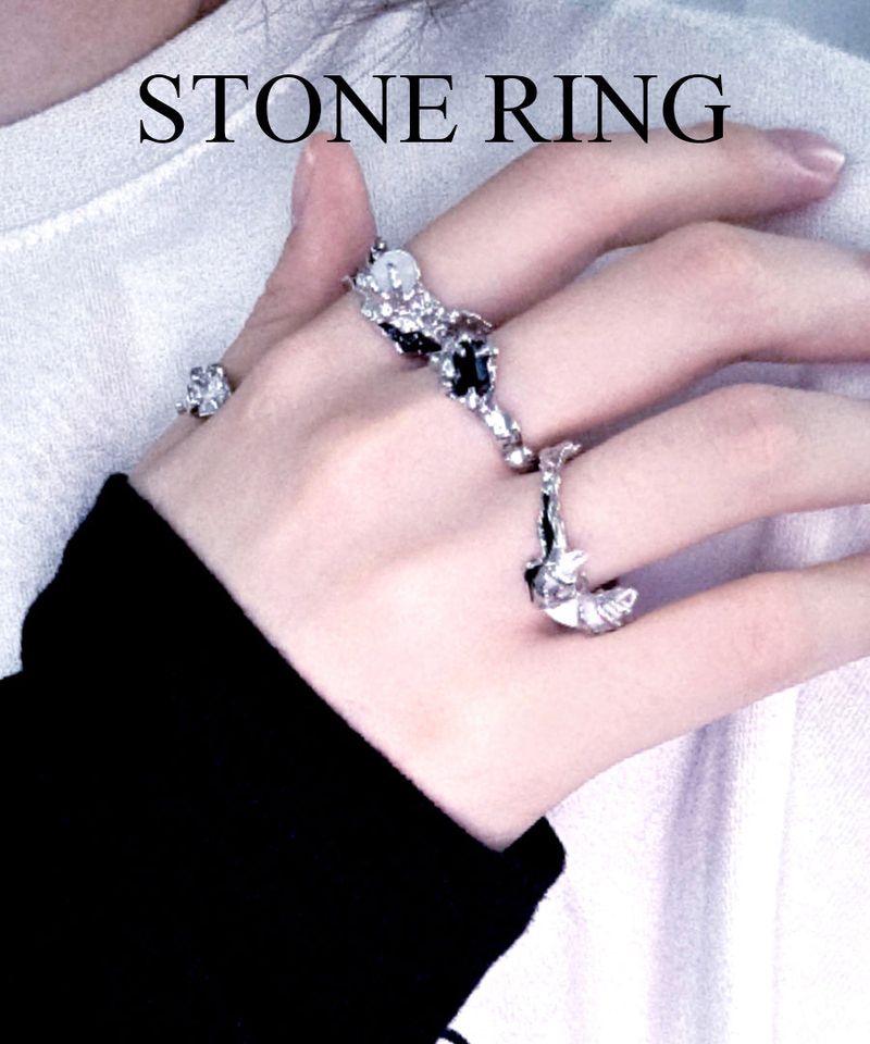Unique Black White Stone Ring