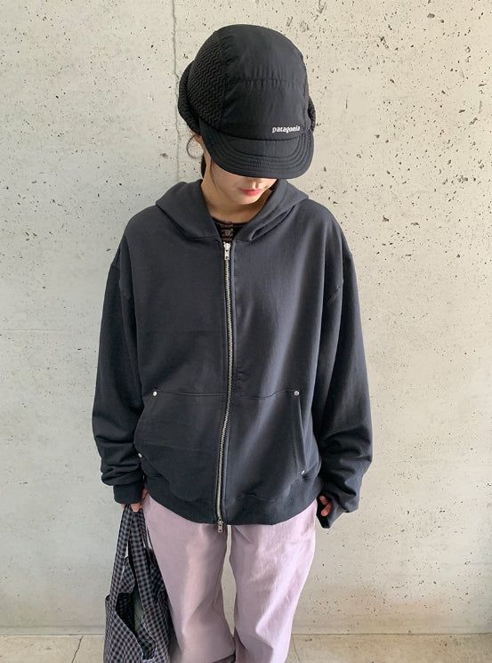 BAON（バオン）の「シルカコットンリベットオーバーフードジップアップ（トップス）」