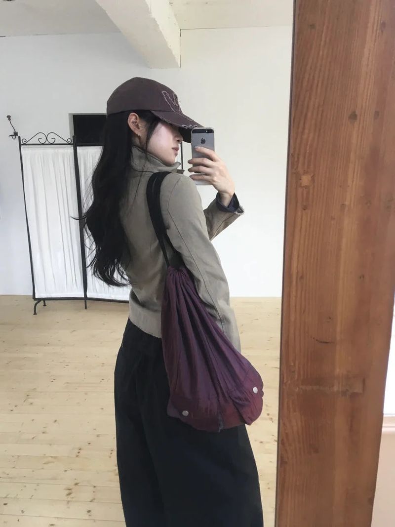 moroi（モロイ）の「オーロラプレートバッグ（バッグ）」