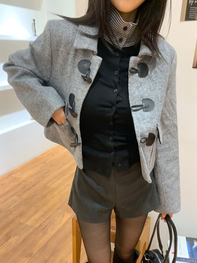 Mono High-neck Button Stripe Contrast Long Sleeve Top