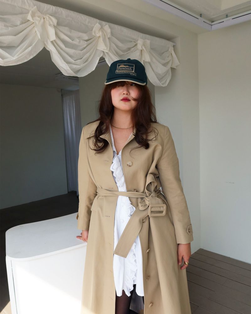 Shirring trench coat camel