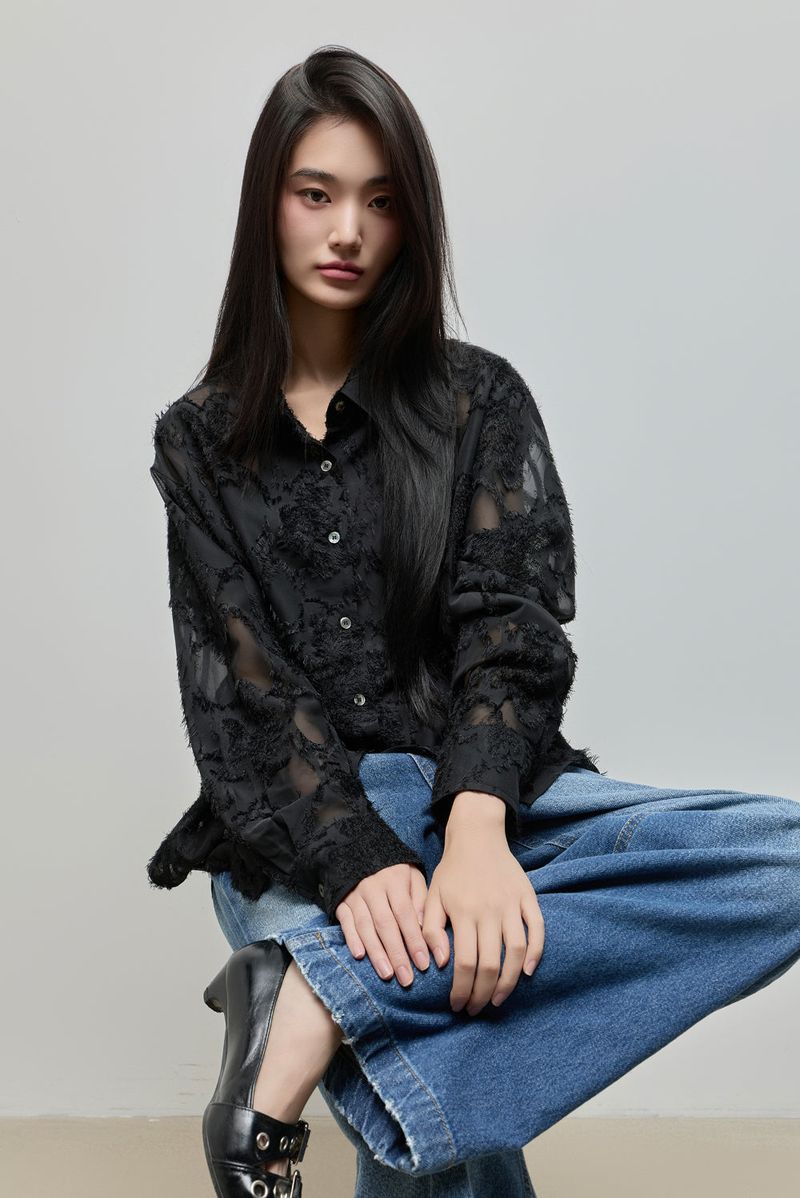 Feather Lace Overfit Shirt_Black