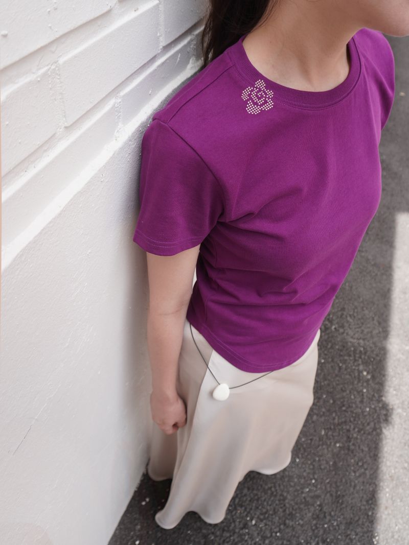 Flower Hunt T-shirts (Purple)