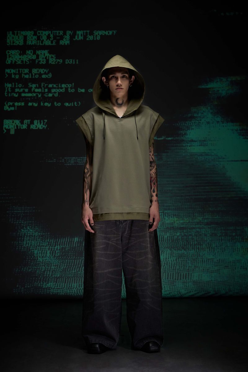 Splice Hooded Vest