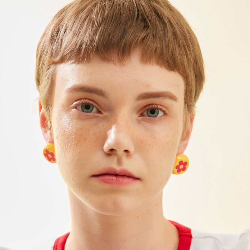 Flower Button - yellow