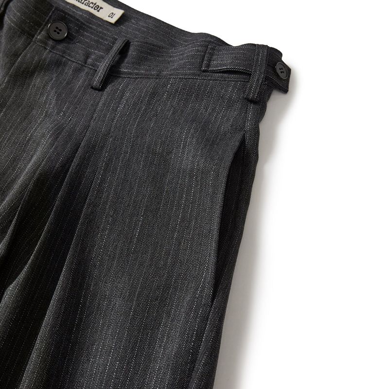 Herringbone pleat pants / Charcoal