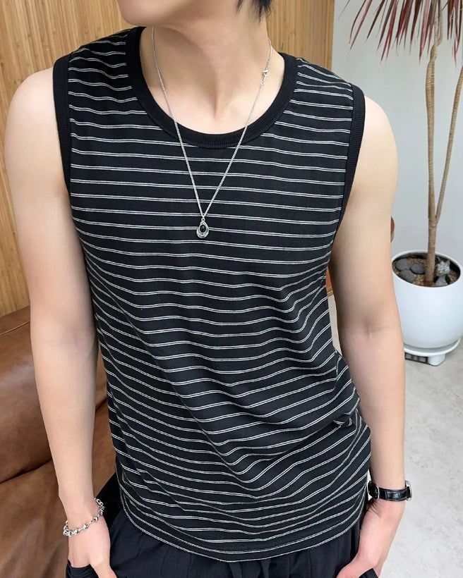 Rubber striped sleeveless top