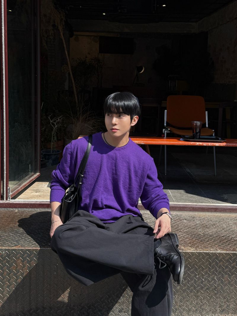 Fade cooling round knitwear