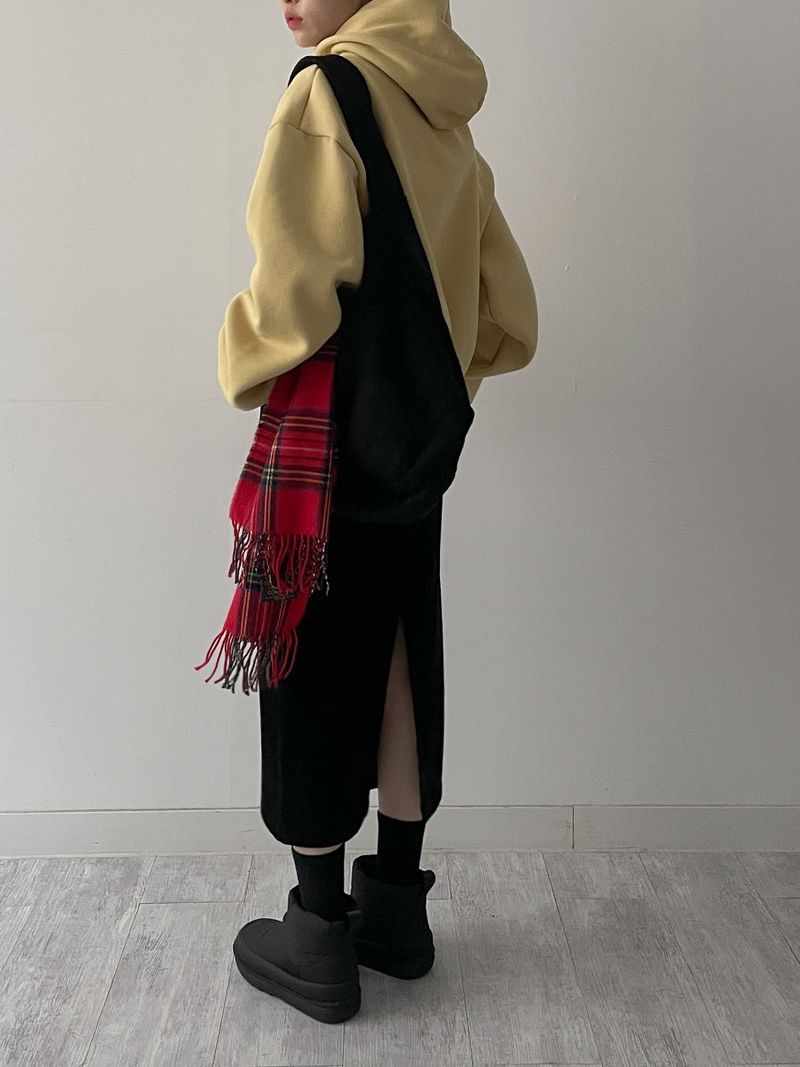 Velour H-line long skirt