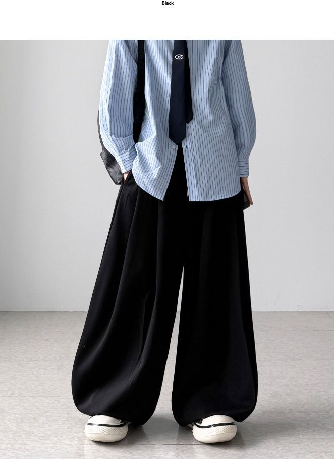 Miro Pleated Balloon Pants
