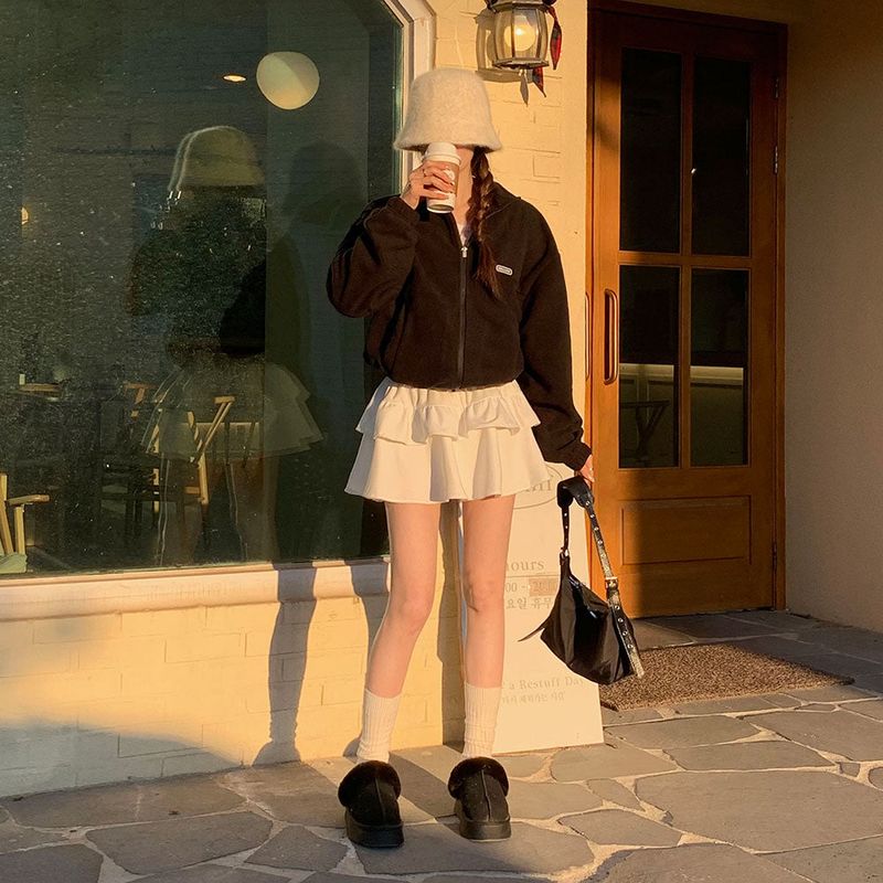 [3 colors/correcting body shape!] Winnie Golden Kang Can Underpants Mini Skirt
