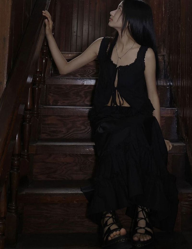 Pure Lace Frill Long Skirt