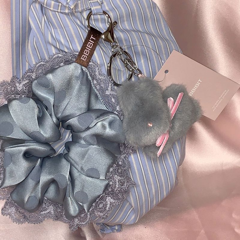 Blue dot Lace Scrunchies