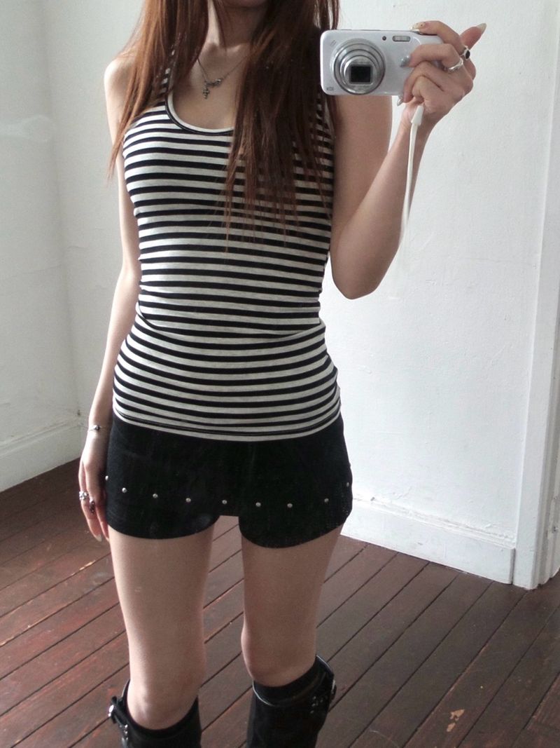 Stud folding shorts