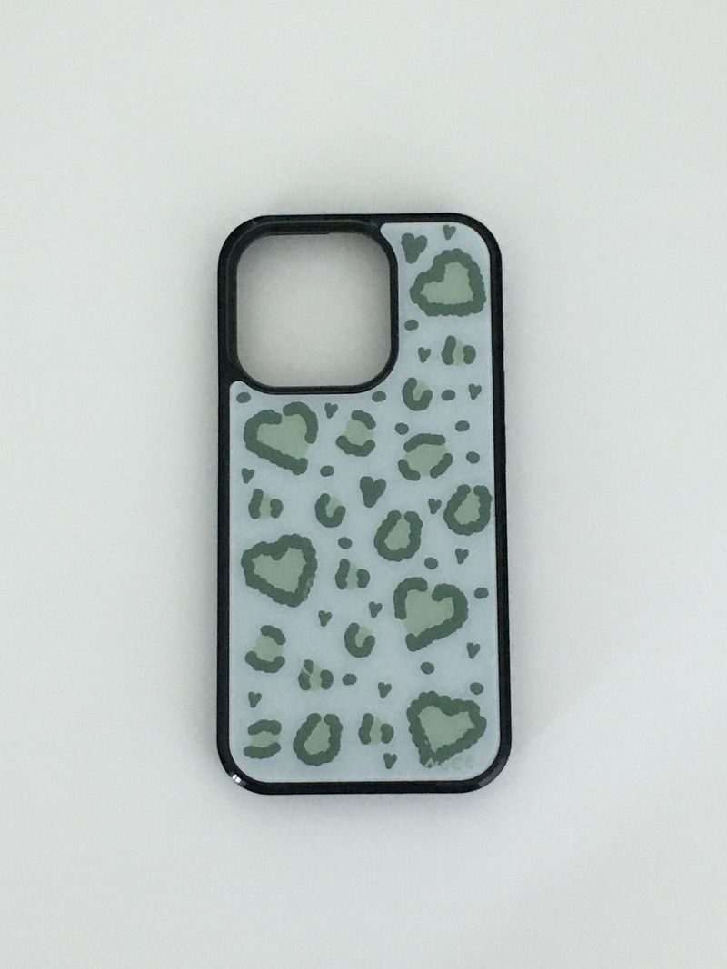 shop.nuee（ショップニュイ）の「F.heart leopard case (khaki) （Smartphone Accessories）」