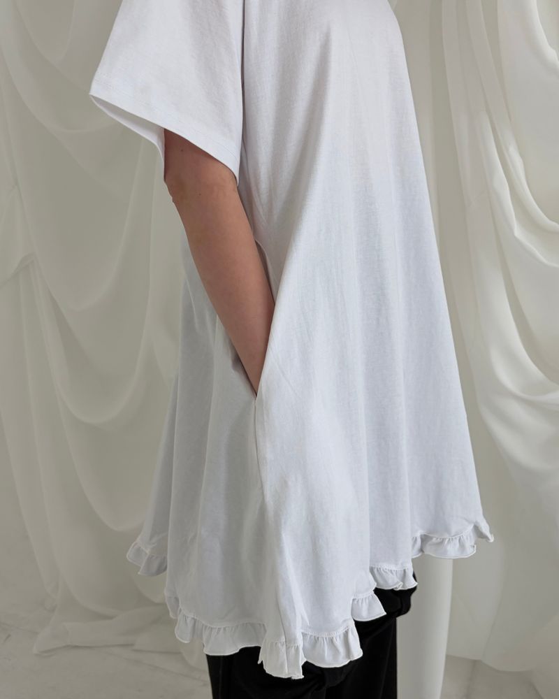 Ruffle Boxy Pocket Tee