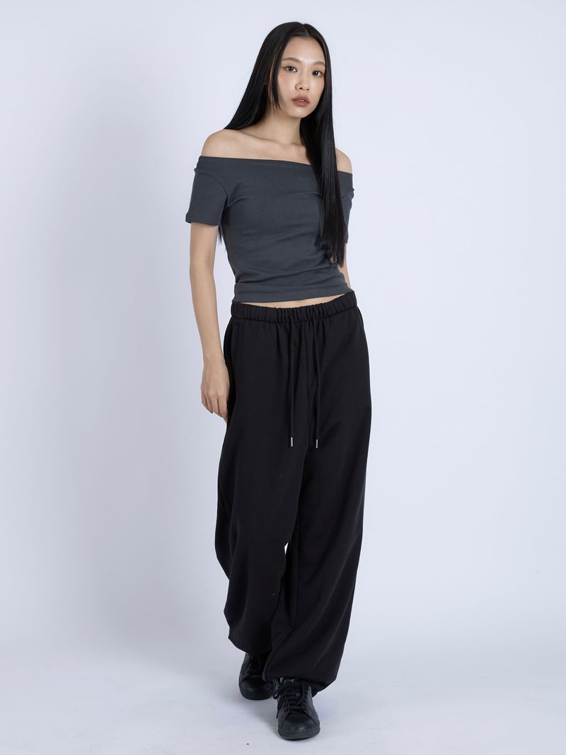 vadefy(ベイディフィー)の「Off Shoulder Top, Charcoal(Tops)」