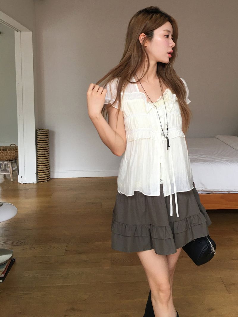 Under bloom lace camisole