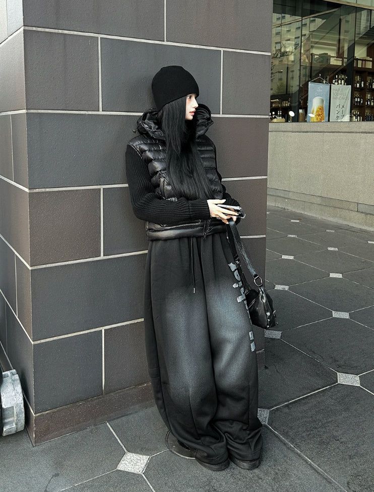 Black tech knit padding jacket