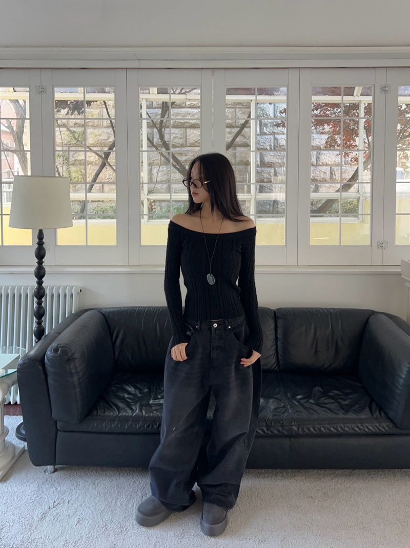 Rough Muse Tassel Ball Stud Wide Long Denim Pants