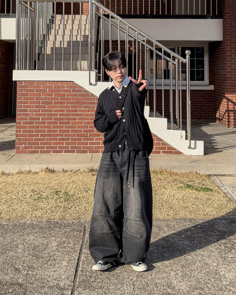Serin Curved Balloon Denim Pants