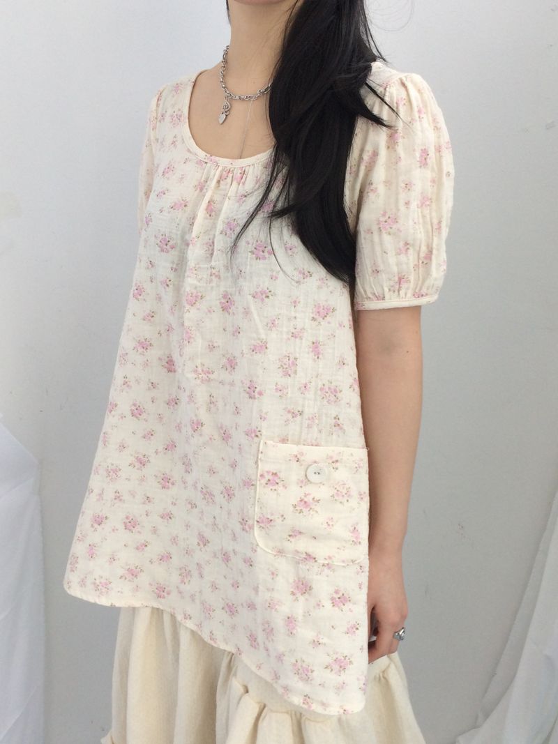 Pocket button puff blouse