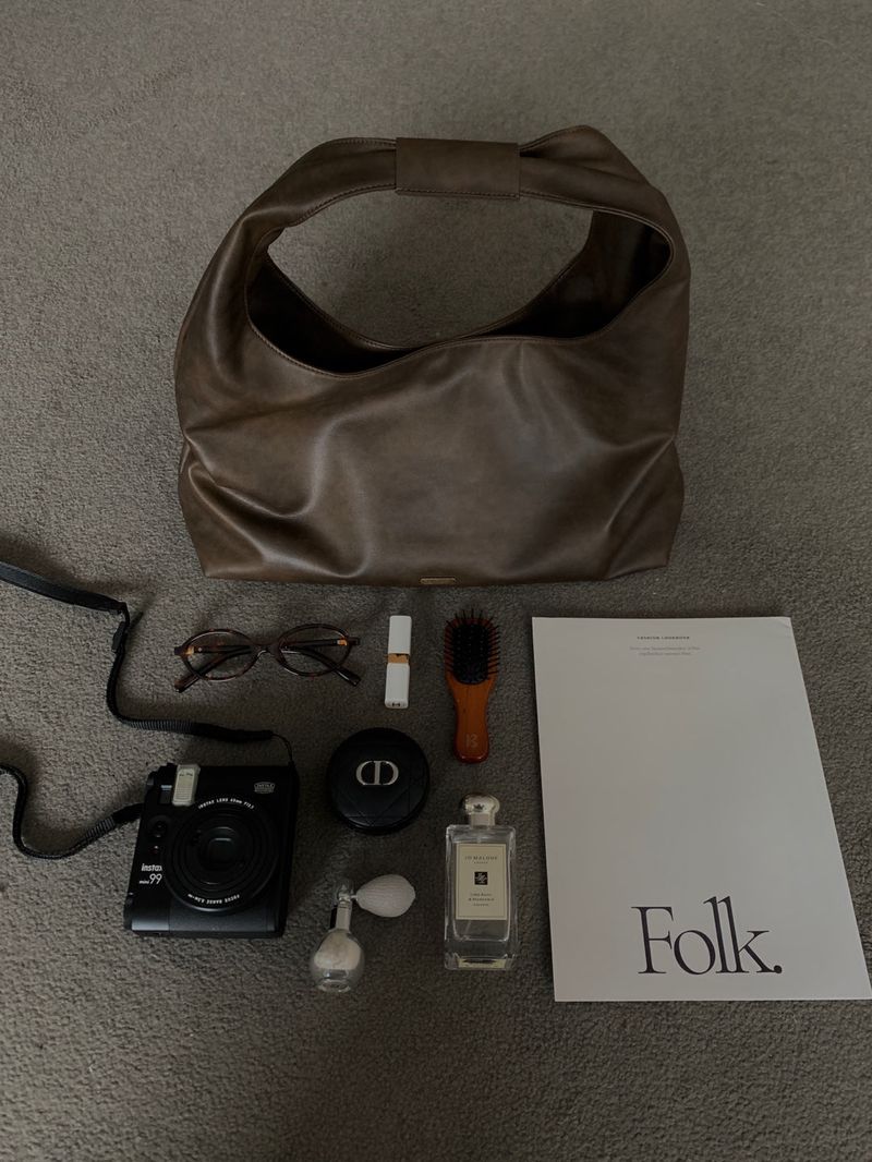 [ORIGIANL] Flow Leather Hobo Bag