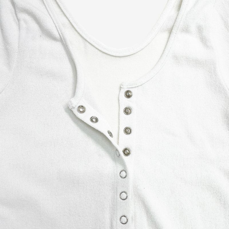 Chipoa Button T-Shirt