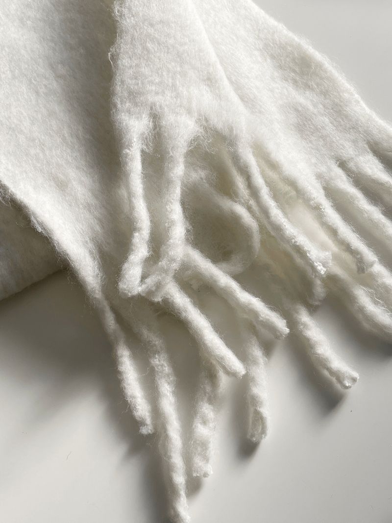 Warm tassel muffler 