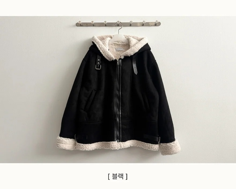 Ronde Cute Hood Mustang