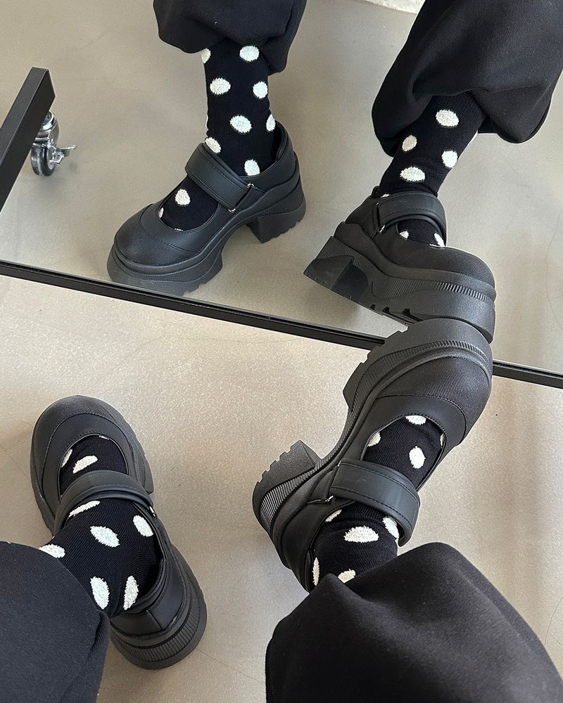 Velcro hooves pump loafers