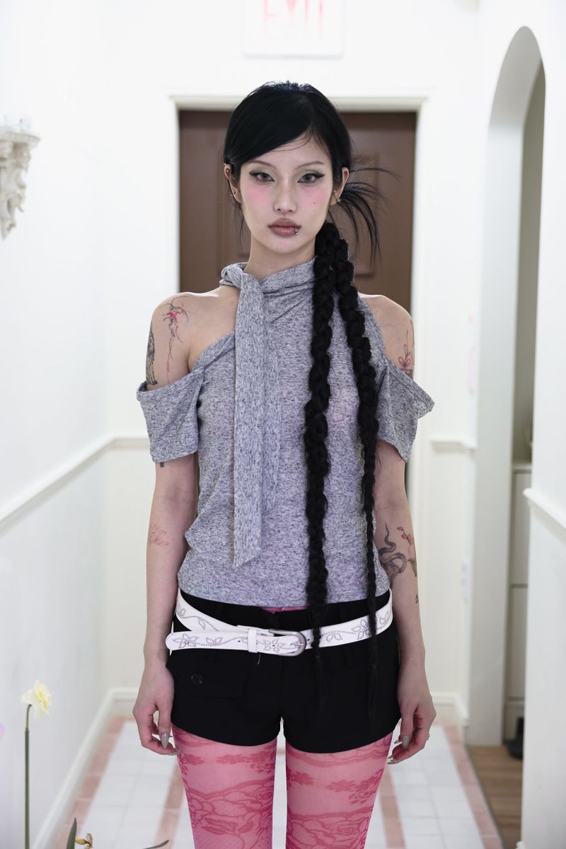 Halter open shoulder T (3color)