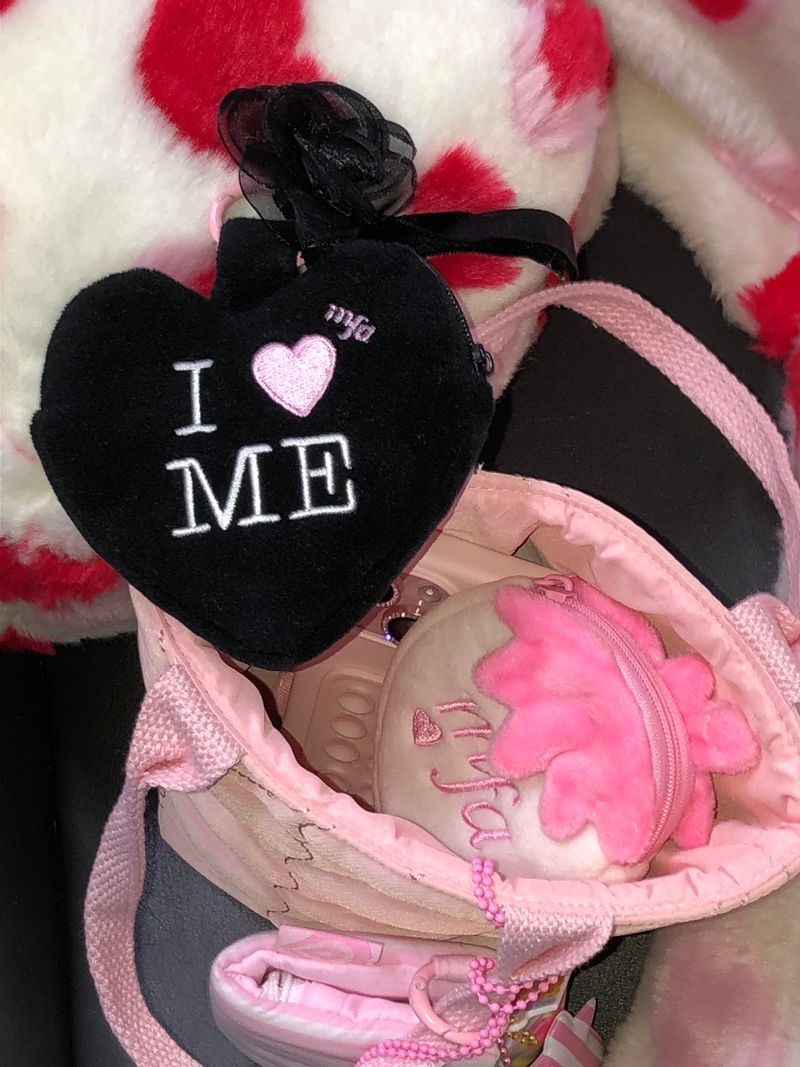 I love me coin case (2 type)
