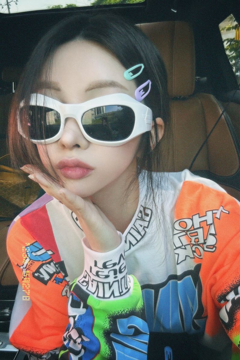 Cyber sunglasses