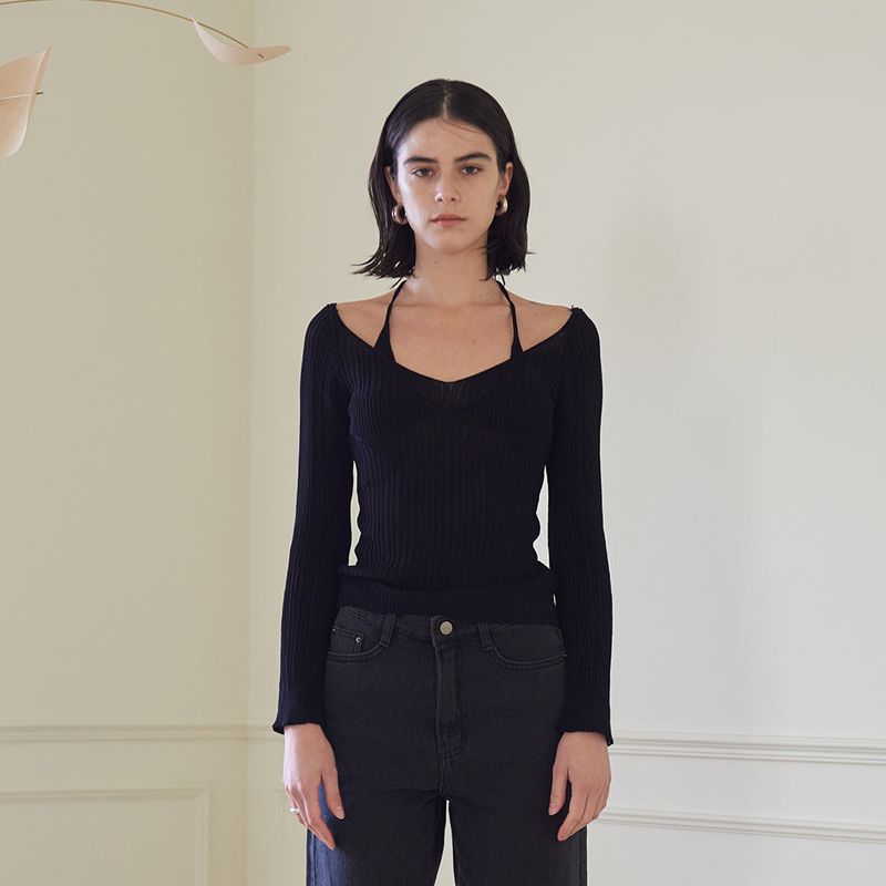 HALTER NECK KNIT TOP (BLACK)