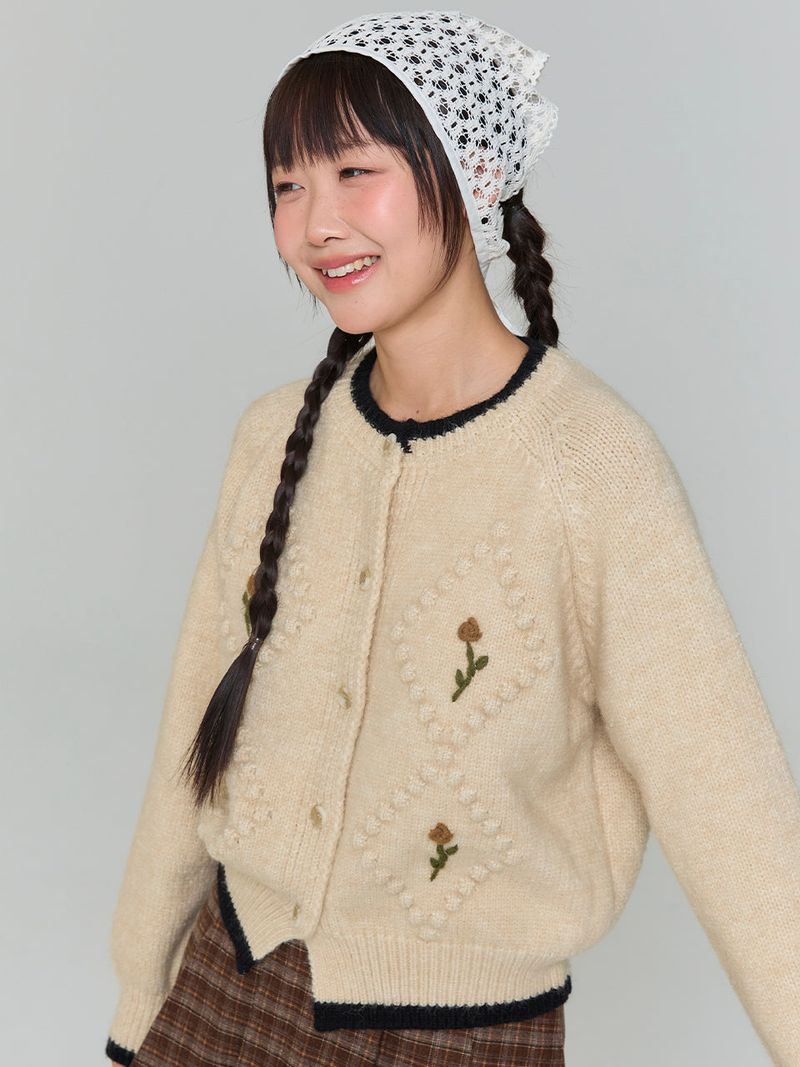 FLOWER EMBROIDERED CARDIGAN - BEIGE