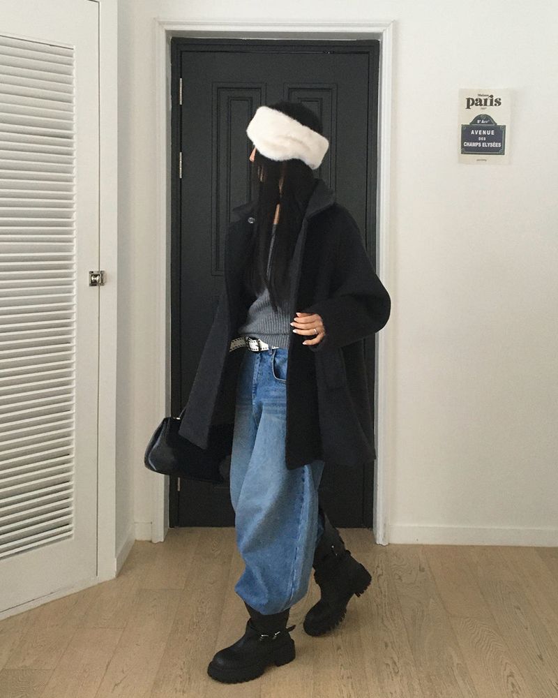 [ORIGINAL] HOLES HIGH NECK MEDIUM COAT