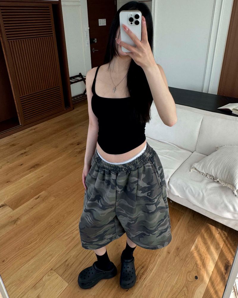[Unisex] Camo bermuda sweat pants 
