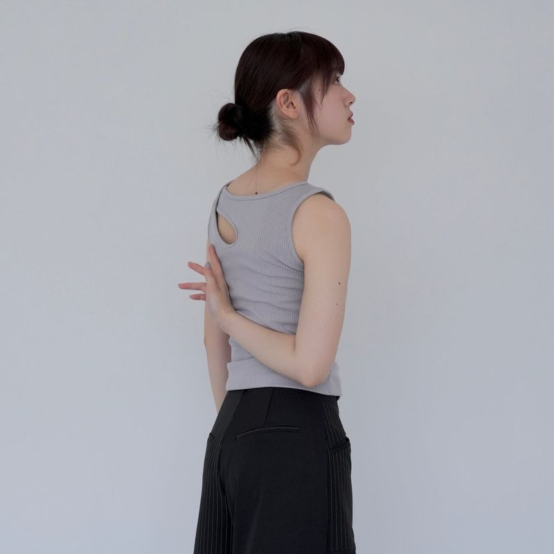 drop tank top