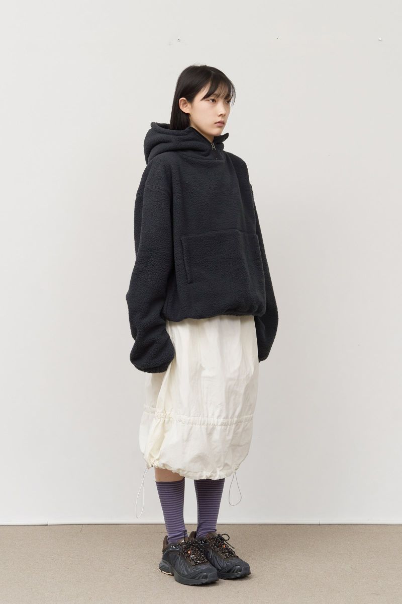 (W) Web Padded Skirt