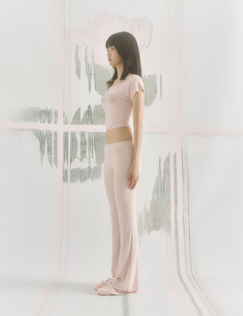Low-rise Bootcut Pants (PINK)