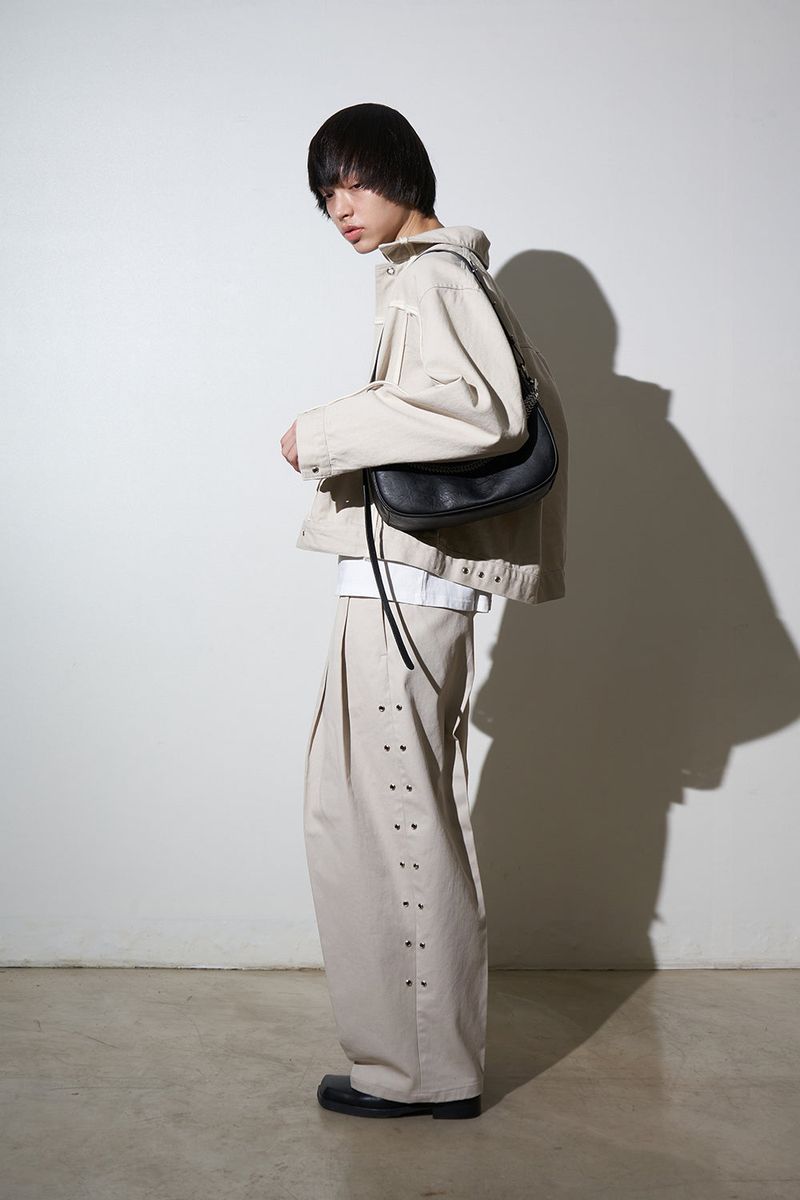 888 Chained Leather Bag