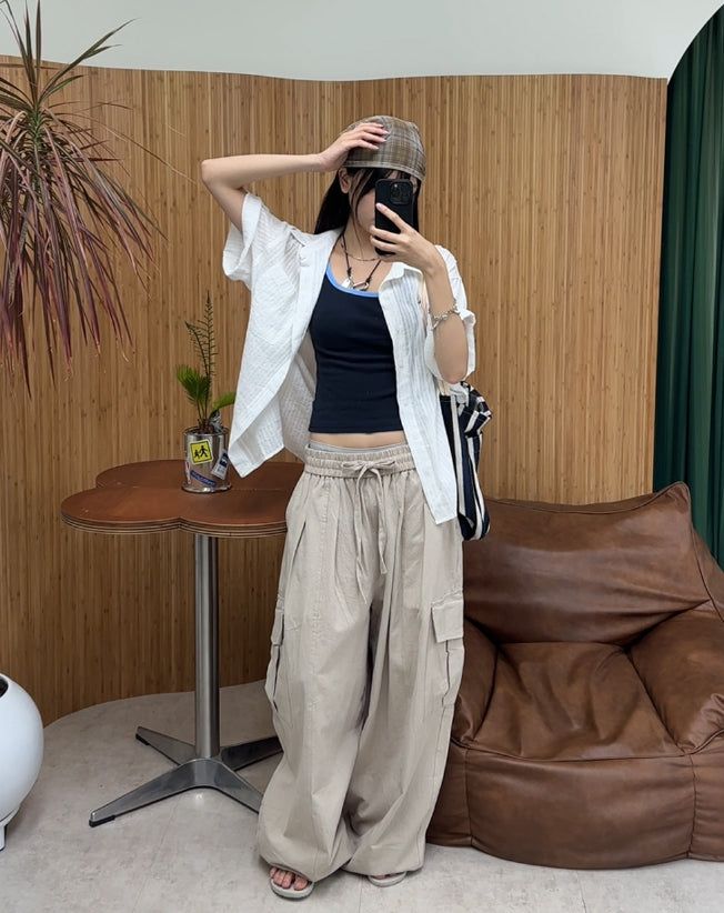 Two-run see-through check scarf